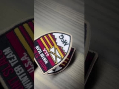 Ropa de diseño personalizado Adornados Accesorios con etiquetas de colgar personalizables