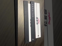 Estilo Snap Lock Transparente de plástico de ropa de colgar etiqueta para la etiqueta de la ropa