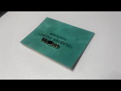 Actualice sus productos de denim con nuestra etiqueta de piel de jeans personalizada