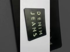 Etiqueta de cuero de jeans de cuero Negro para prendas de vestir Etiqueta en cuero negro