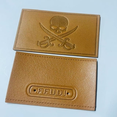 Etiquetas personalizadas de cuero cosidas en el cierre Tipo personalizado para requisitos individuales