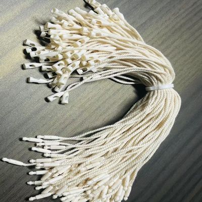 Fijaciones de etiquetas de nylon resistentes a la intemperie para etiquetado y etiquetado de precios de ropa
