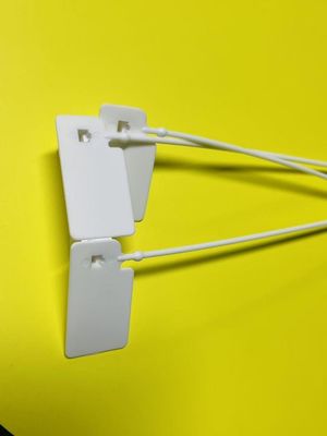 Etiqueta de seguridad de ropa de nylon personalizada RFID autobloqueación