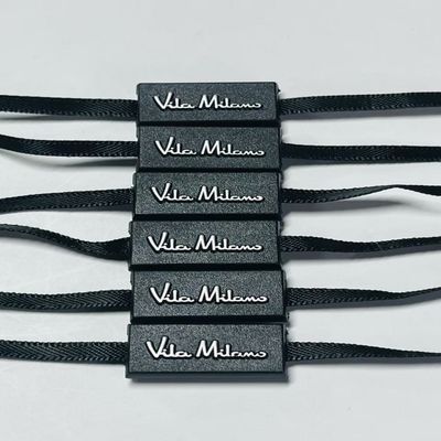 El hilo de algodón en bruto, negro, de etiqueta de colgar, para productos textiles