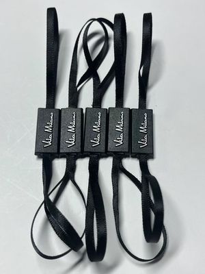 El hilo de algodón en bruto, negro, de etiqueta de colgar, para productos textiles