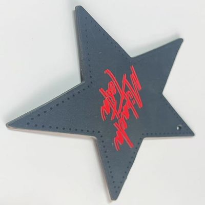 Ropa comercial de swing ropa colgar etiqueta diseño de estrellas para favores de la fiesta