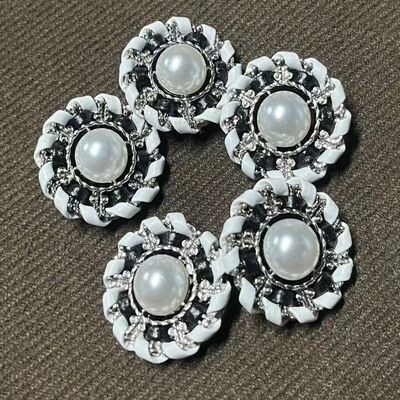 Eco Friendly Rectangle Garment Buttons Versatile Options for Tailors and Fashion Brands Seeking Sustainable Solutions