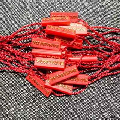 Wipe With A Soft Cloth Plastic Tag Fastener Unique And Eye-catching Diameter 0.2 Inches Ideal For Retail Tags And Labels