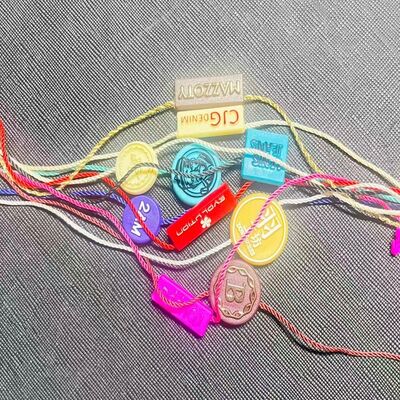 Hanging Length Approximately 10 Inches Plastic Tag Fastener Unique And Eye-catching Plastic Texture Durable And For Industrial