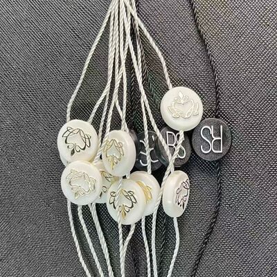 Aproximadamente 10 pulgadas de longitud colgante Fijación de etiqueta de plástico adecuado para bolsas hechas de textura de plástico duradero que asegure la fijación