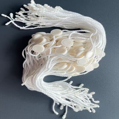 Fijaciones de etiquetas de nylon fuertes y duraderas de 4 pulgadas de longitud ideales para etiquetar y etiquetar inventario en centros de distribución